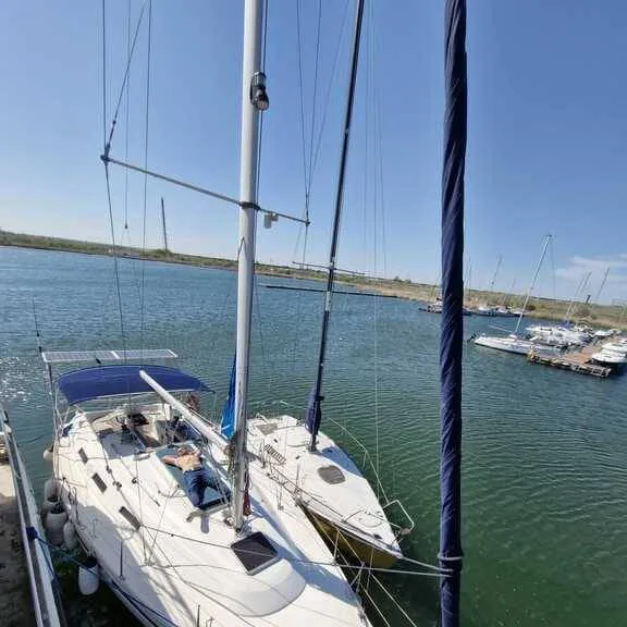 Bavaria 35 Holiday – Baby Two